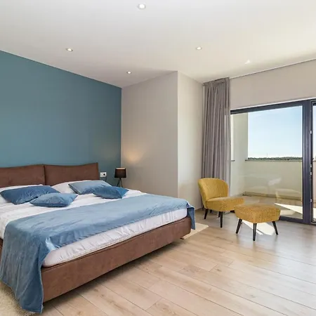 Eleonora, Luxury In Visnjan, Zuzici, Near Porec Villa