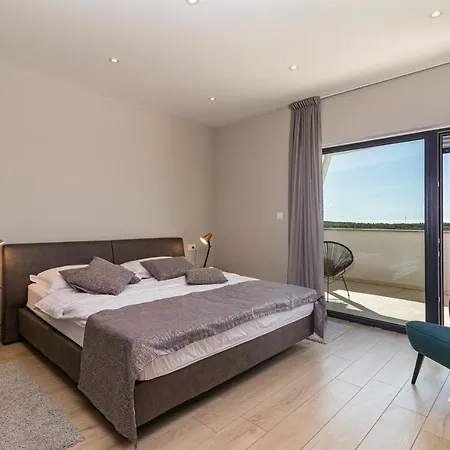 Eleonora, Luxury In Visnjan, Zuzici, Near Porec *