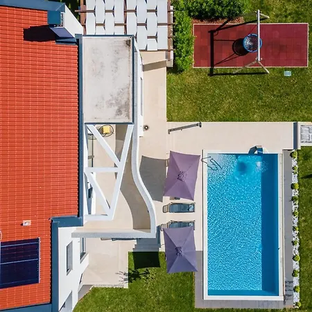 Eleonora, Luxury In Visnjan, Zuzici, Near Porec Višnjan
