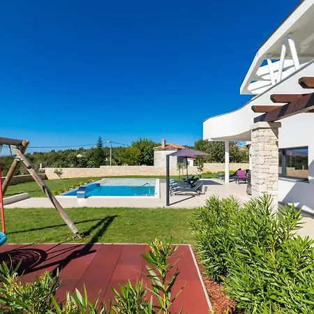 Eleonora, Luxury In Visnjan, Zuzici, Near Porec Villa Visnjan
